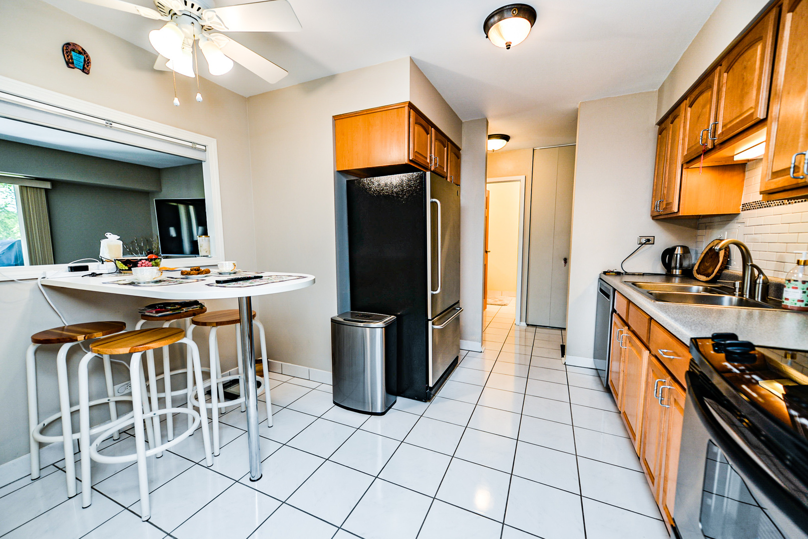 1415 East Central Road, Unit 206A Arlington Heights, IL 60005 - Photo 5 of 39