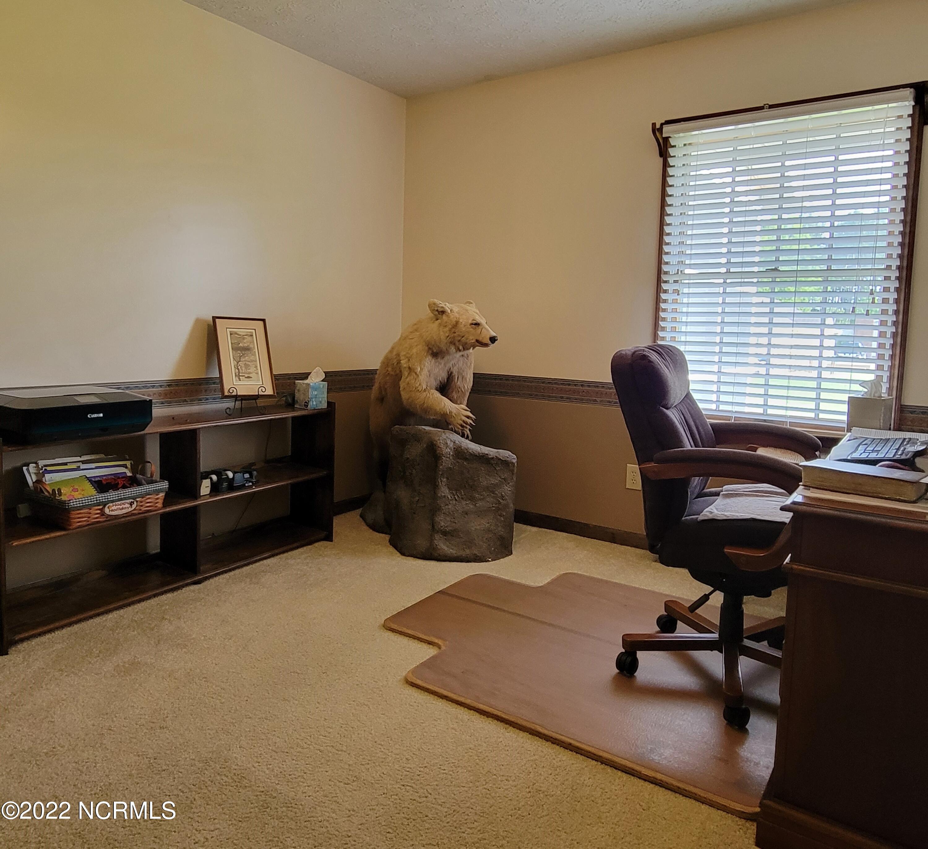122 Cyrus Pollard Road Newport, NC 28570 - Photo 28 of 53 Office/den