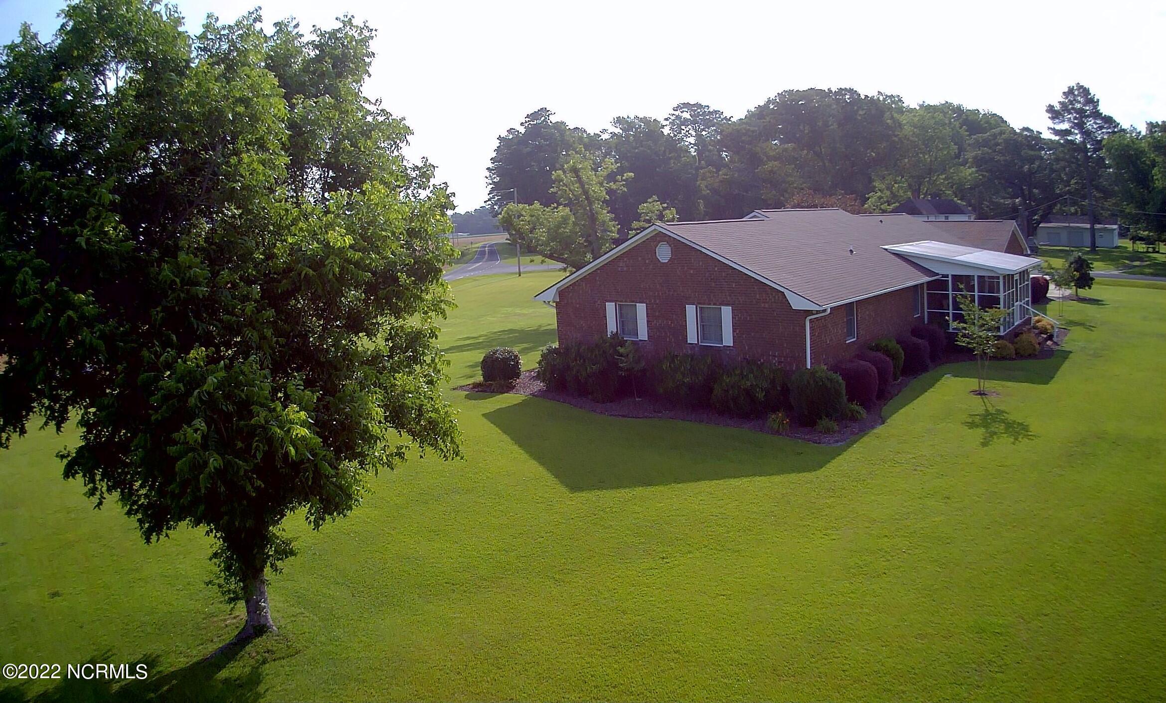 122 Cyrus Pollard Road Newport, NC 28570 - Photo 4 of 53 Aerial 7