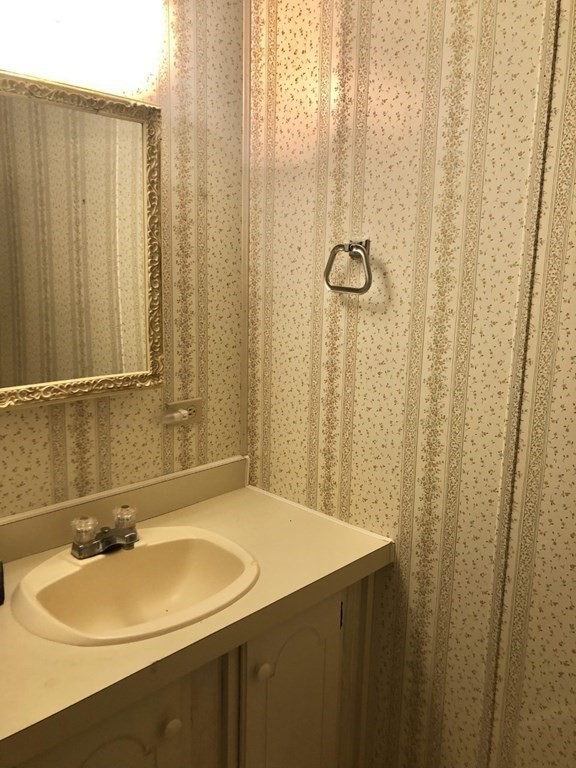 20 Valley Forge Road Taunton, MA 02780 - Photo 25 of 38 Gallery Image 25