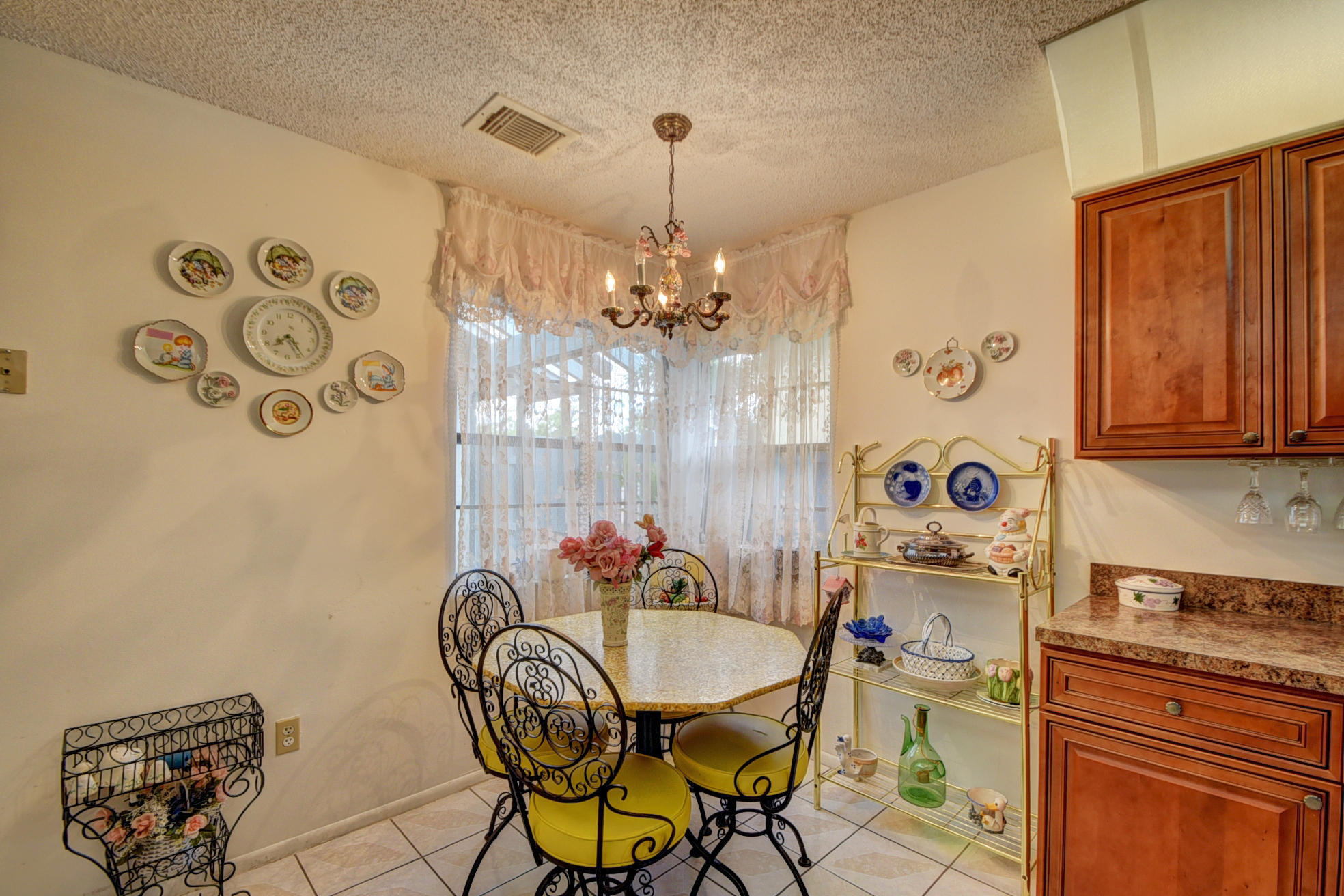 9175 Southwest 20th Street, Unit E Boca Raton, FL 33428 - Photo 13 of 26 DSC_8176_77_78_79_80