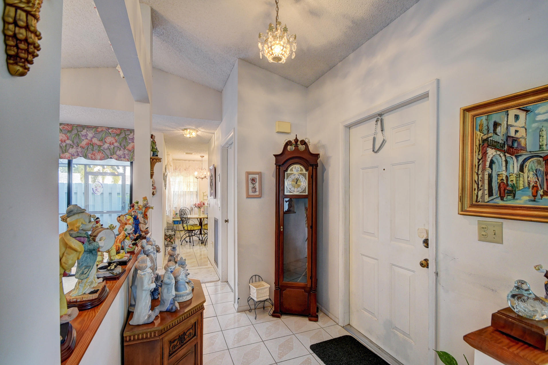 9175 Southwest 20th Street, Unit E Boca Raton, FL 33428 - Photo 3 of 26 DSC_8111_2_3_4_5