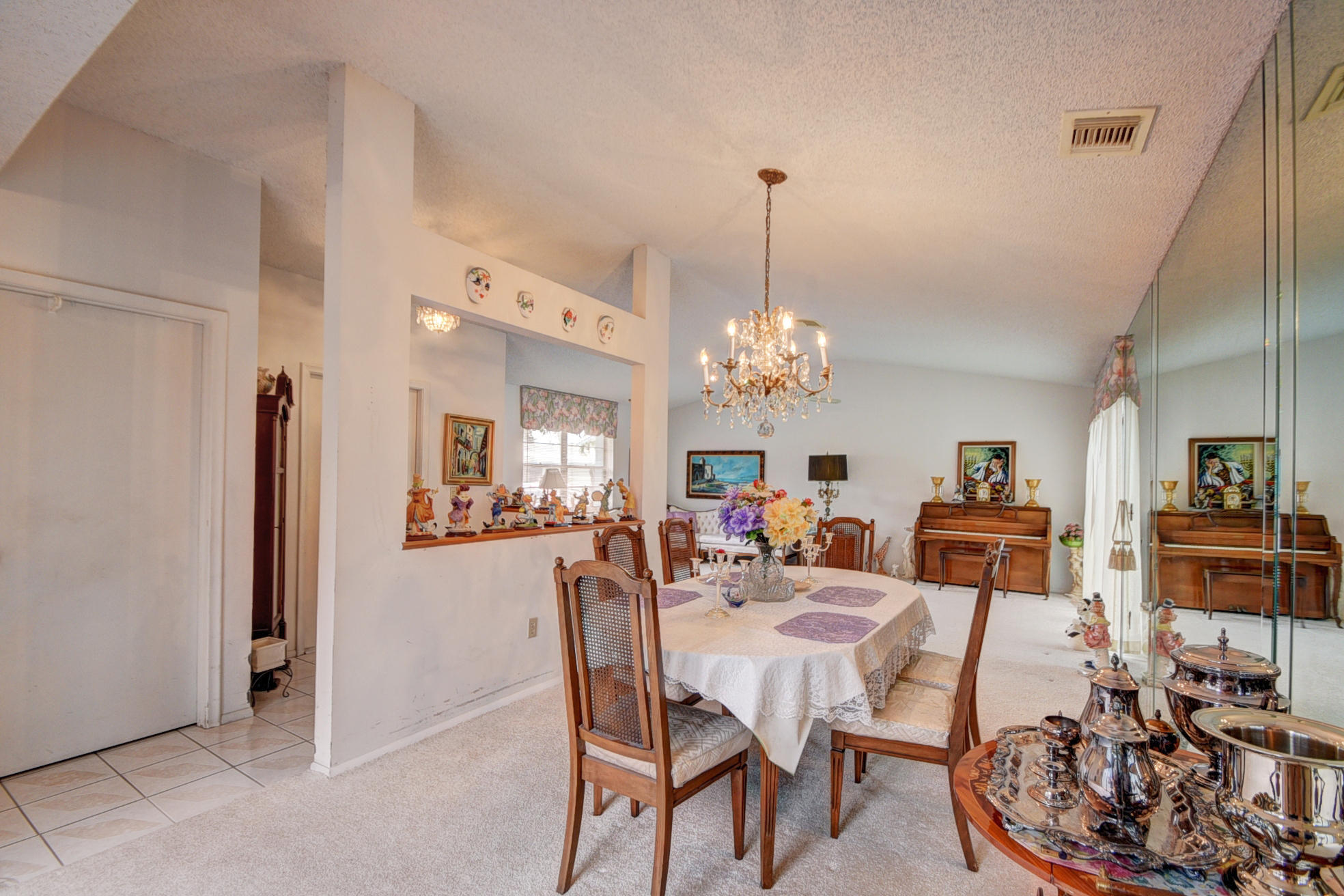 9175 Southwest 20th Street, Unit E Boca Raton, FL 33428 - Photo 9 of 26 DSC_8151_2_3_4_5