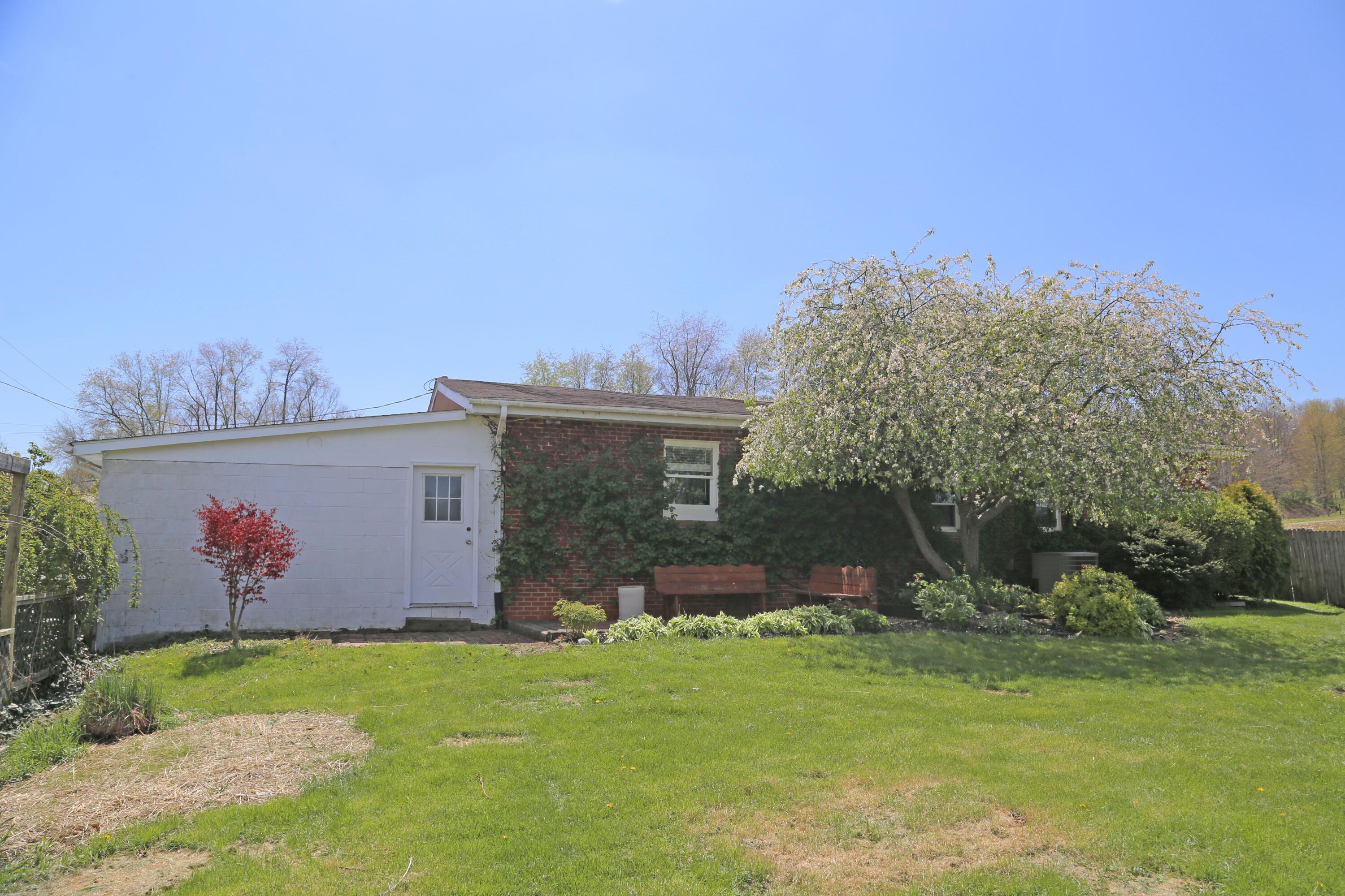 15685 Wooster Road Mount Vernon, OH 43050 - Photo 26 of 33 IMG_6994