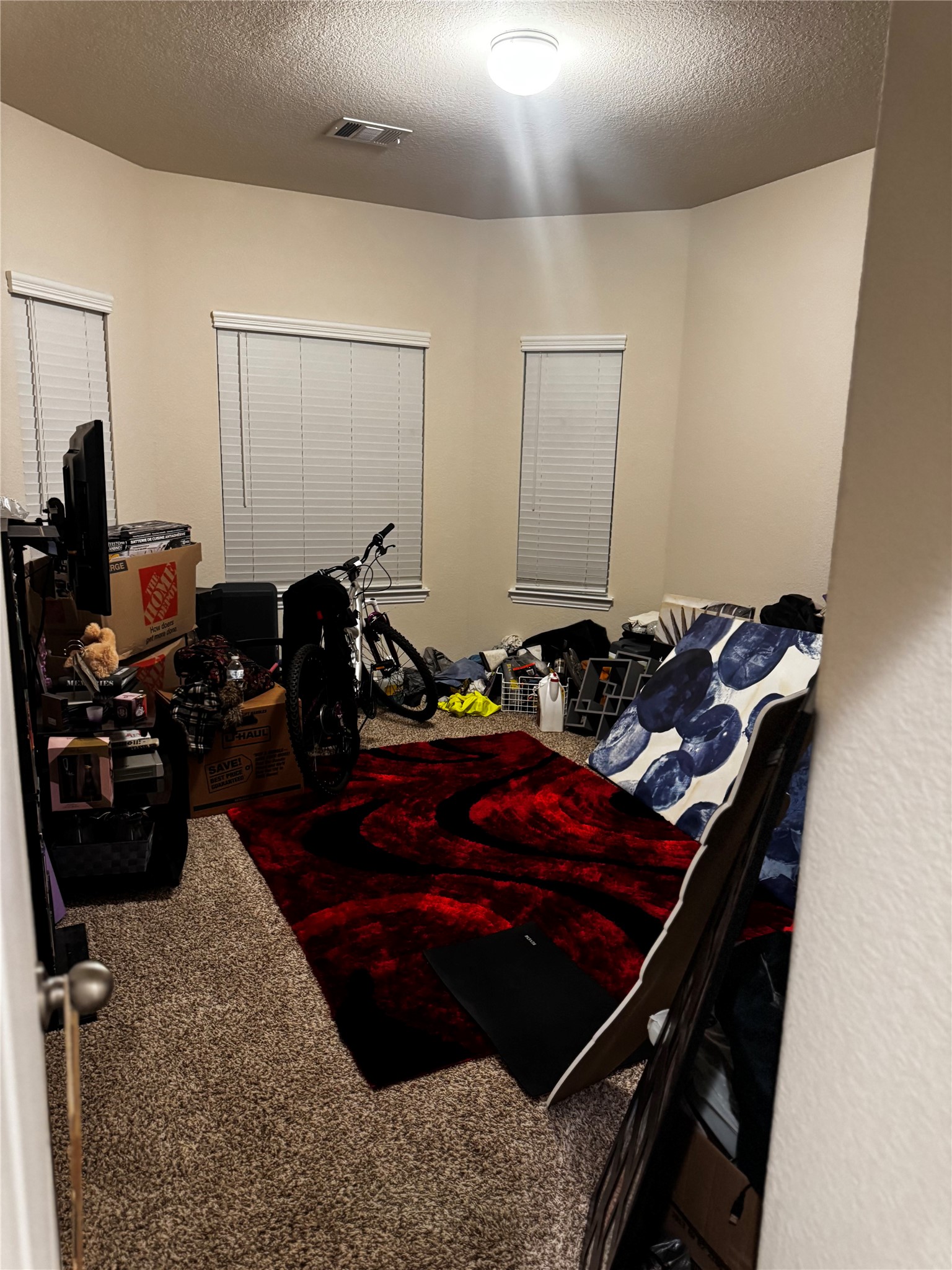 22739 Highland Maple Court Spring, TX 77373 - Photo 17 of 48 a room with furniture