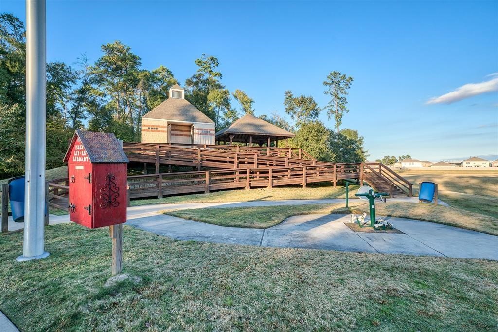 22739 Highland Maple Court Spring, TX 77373 - Photo 44 of 48 a view of outdoor space and yard