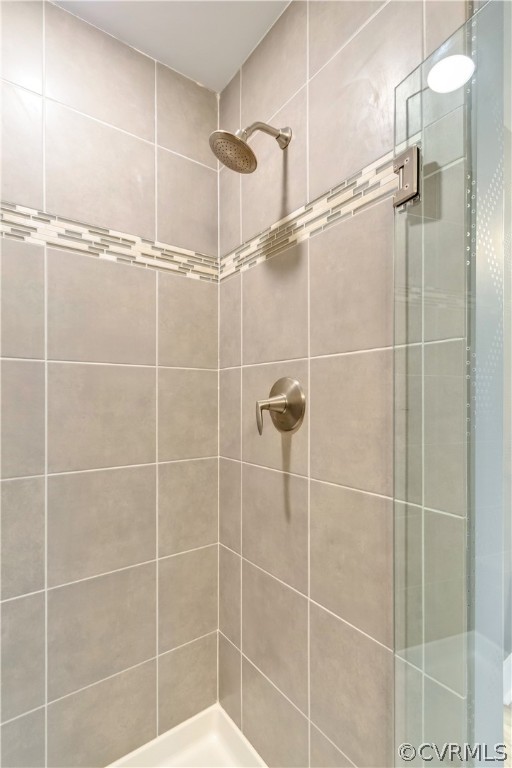 4359 Saunders Station Loop, Unit B Richmond, VA 23233 - Photo 26 of 31 a bathroom with a shower