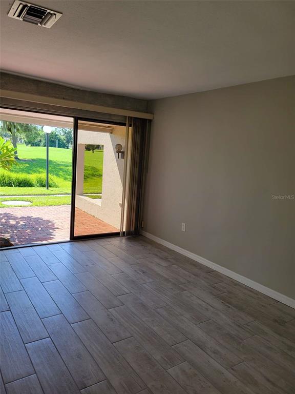3553 Longmeadow, Unit 27 Sarasota, FL 34235 - Photo 15 of 28