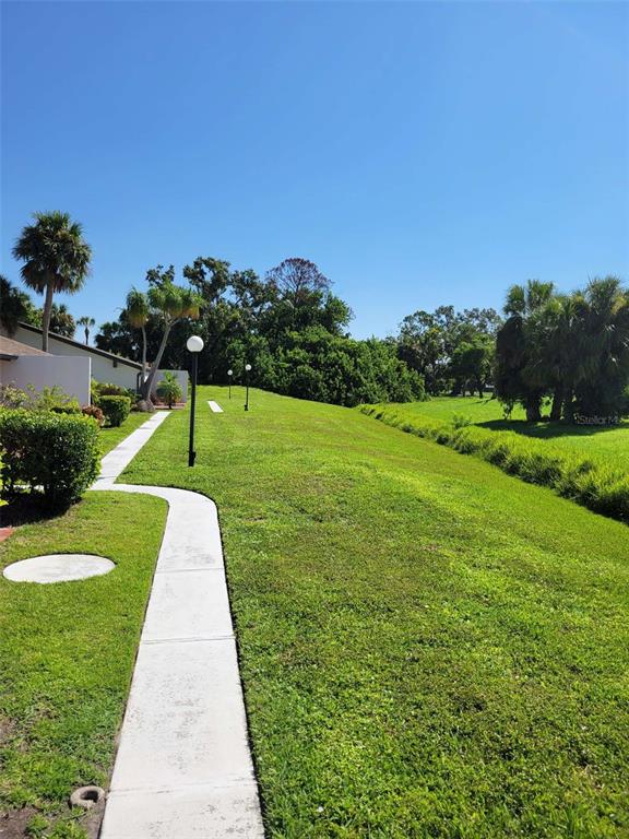 3553 Longmeadow, Unit 27 Sarasota, FL 34235 - Photo 5 of 28