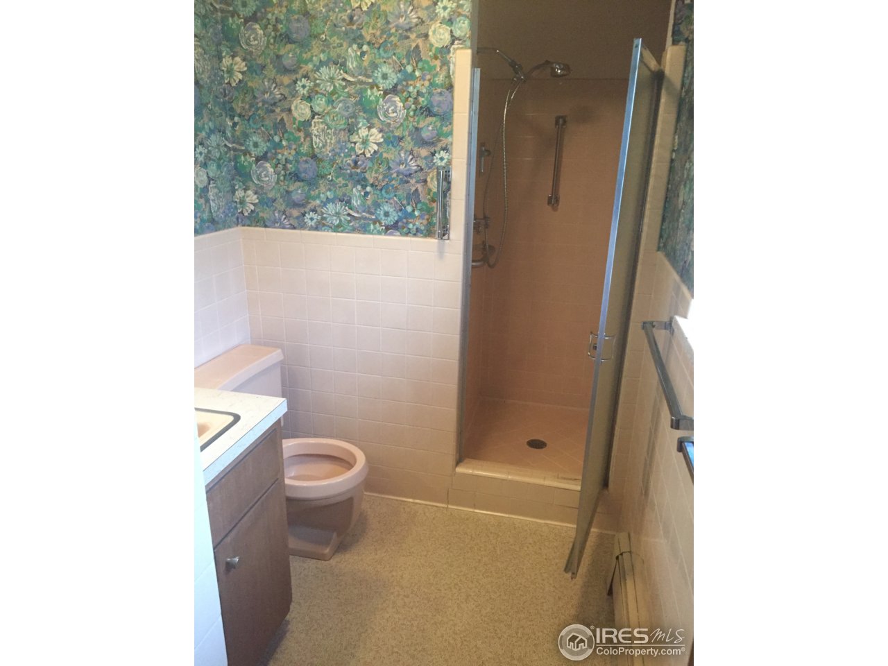 14395 Foothill Road Golden, CO 80401 - Photo 18 of 18 master bath ready for updates