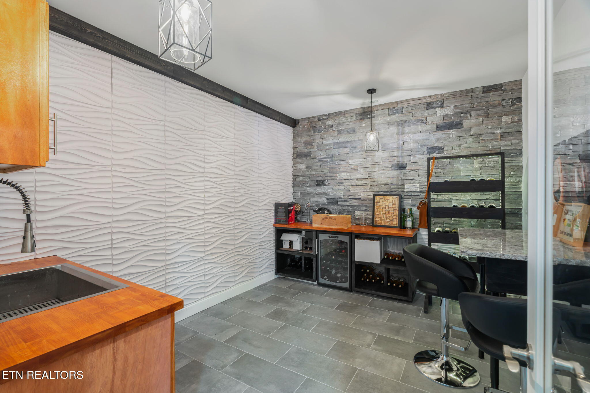 176 Kanutsu Lane Loudon, TN 37774 - Photo 35 of 60 40-web-or-mls-176 Kanutsu Lane-41