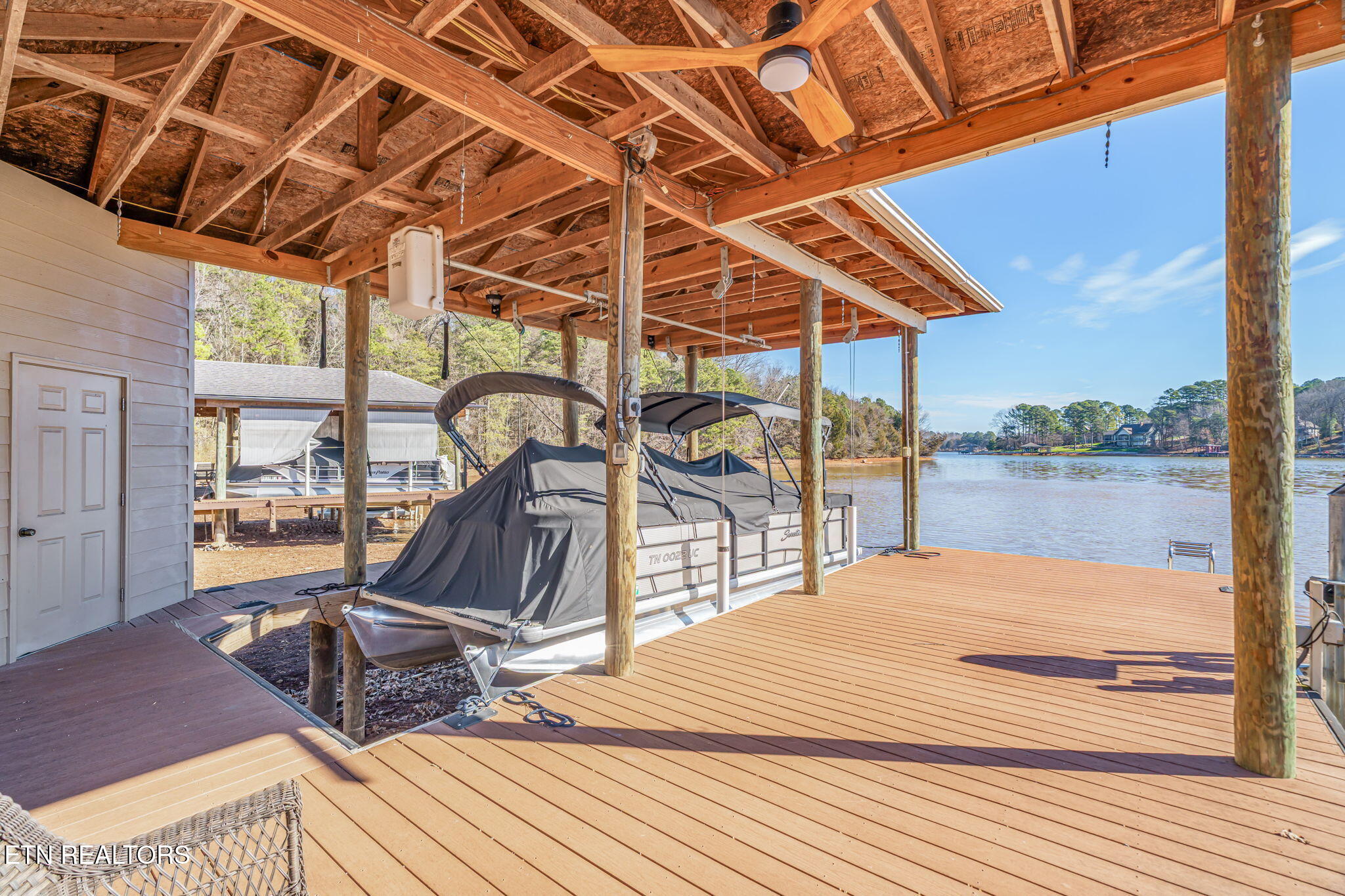 176 Kanutsu Lane Loudon, TN 37774 - Photo 54 of 60 57-web-or-mls-176 Kanutsu Lane-58