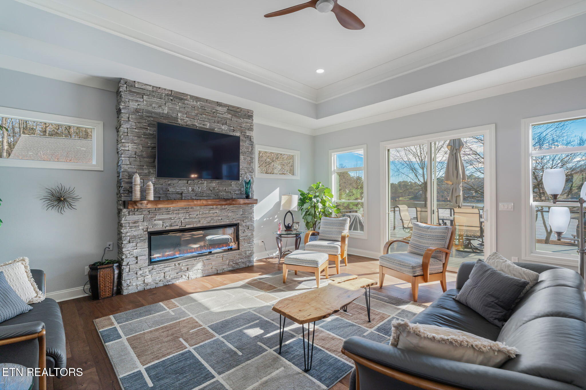 176 Kanutsu Lane Loudon, TN 37774 - Photo 8 of 60 14-web-or-mls-176 Kanutsu Lane-15