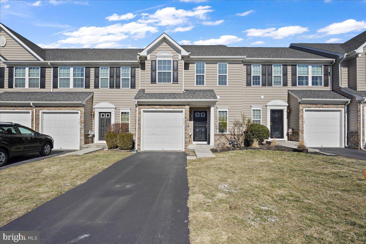 119 Tulsk Road Avondale, PA 19311 - Photo 1 of 28 Gallery Image 1