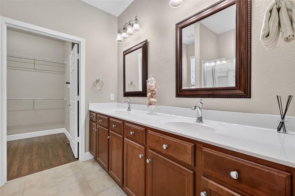9137 Southwest 70th Loop Ocala, FL 34481 - Photo 15 of 29