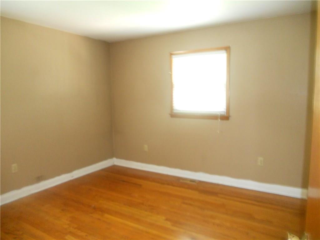 3327 Hanson Road Springfield, OH 45504 - Photo 11 of 12