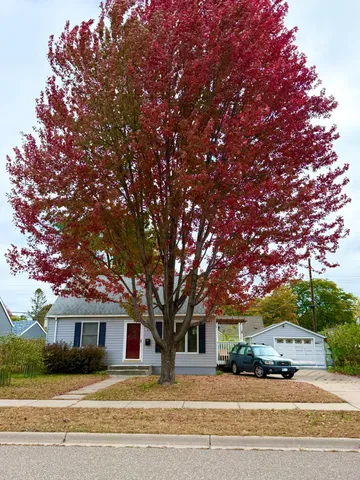 $300,000 | 4438 Yates Avenue North, Crystal, MN 55422