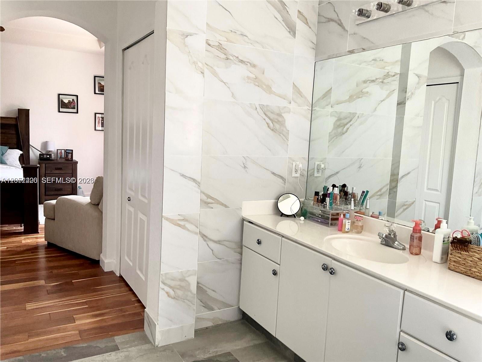 7472 Northwest 112 Path Doral, FL 33178 - Photo 25 of 40