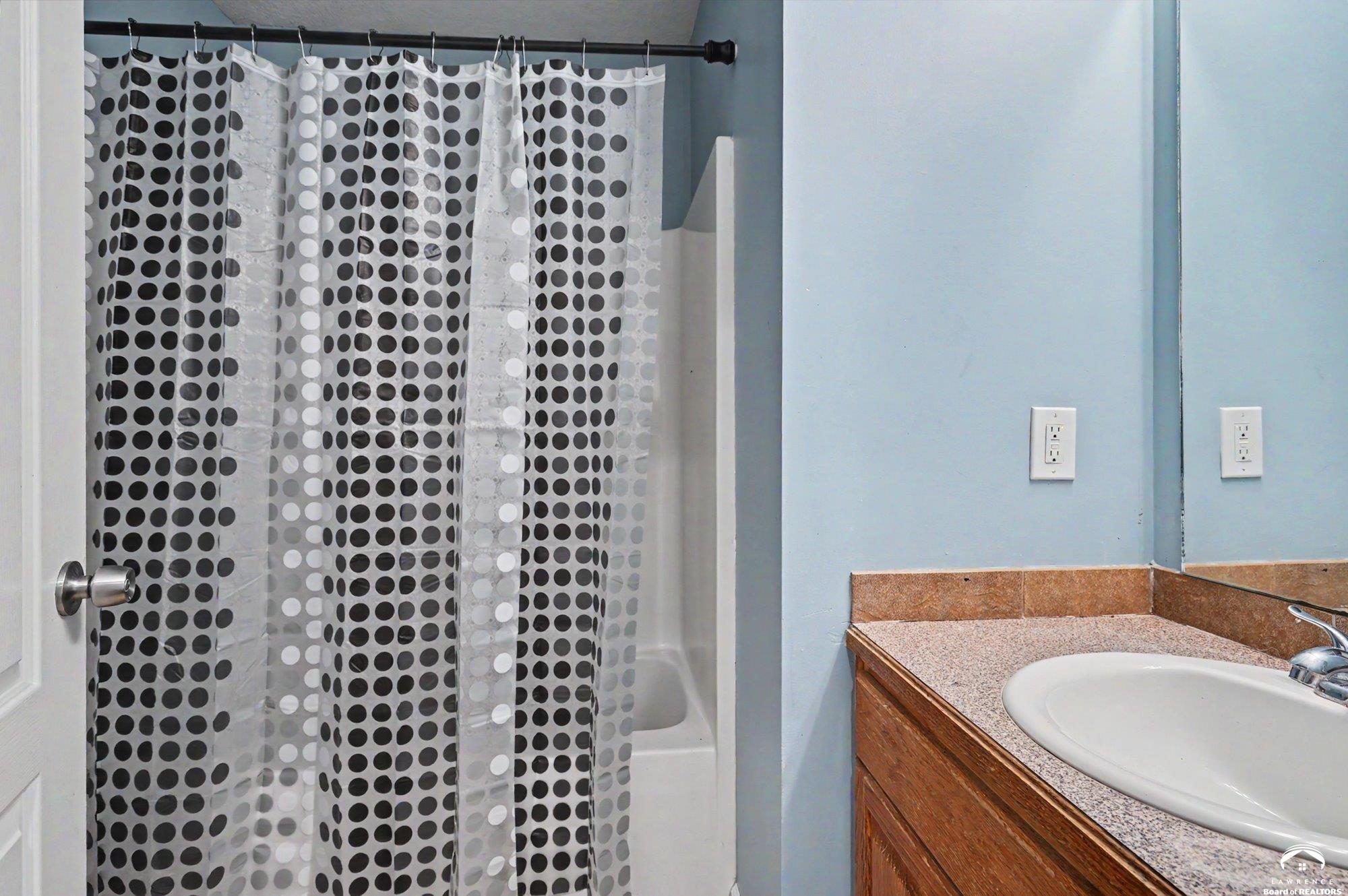 2199 Shawnee Road Ottawa, KS 66067 - Photo 24 of 41