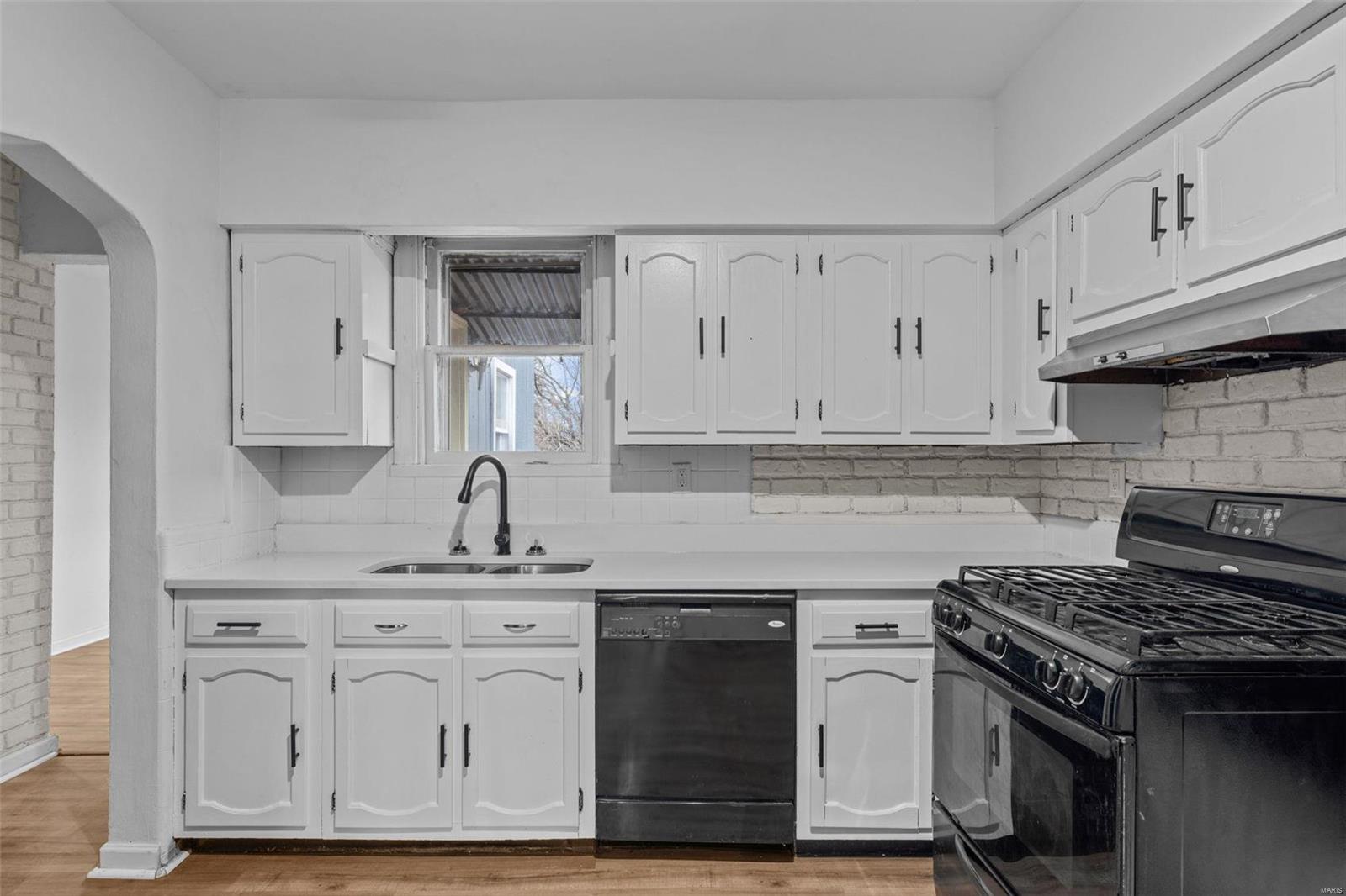 3652 Weber Road St. Louis, MO 63125 - Photo 5 of 22 Gallery Image 5