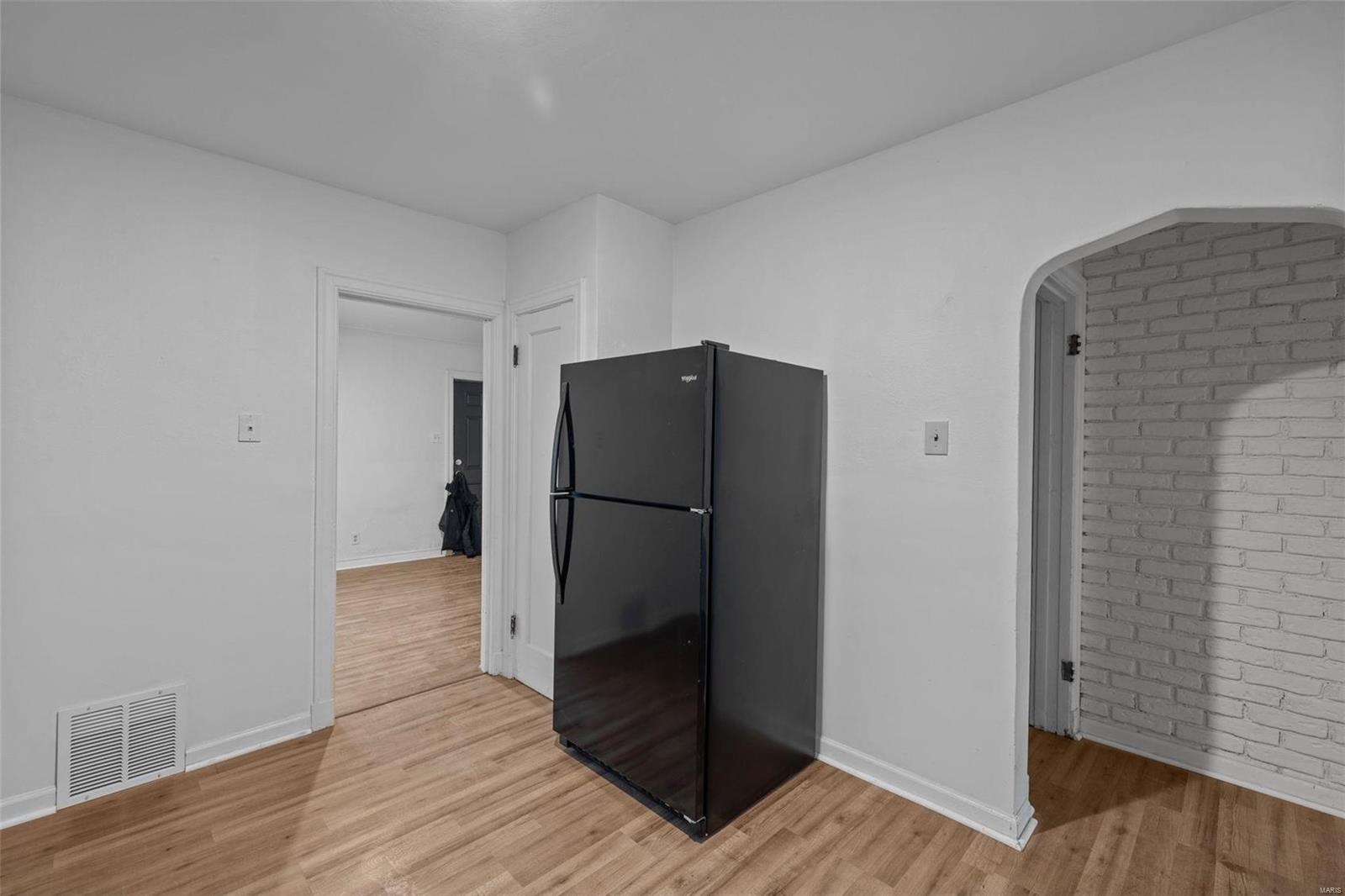 3652 Weber Road St. Louis, MO 63125 - Photo 8 of 22 Gallery Image 8