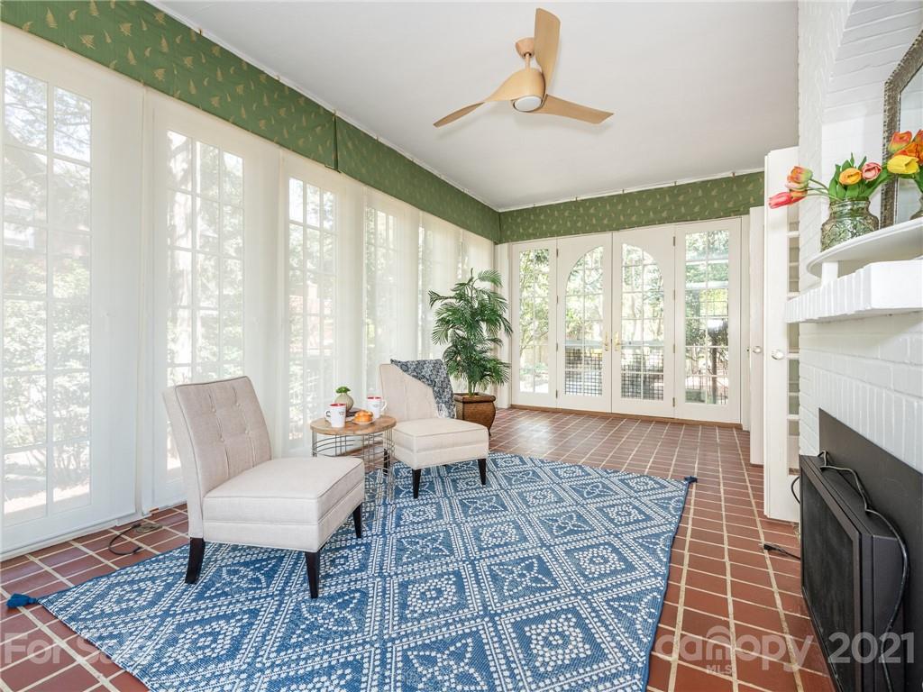 1133 Queens Road Charlotte, NC 28207 - Photo 8 of 48 Gallery Image 8