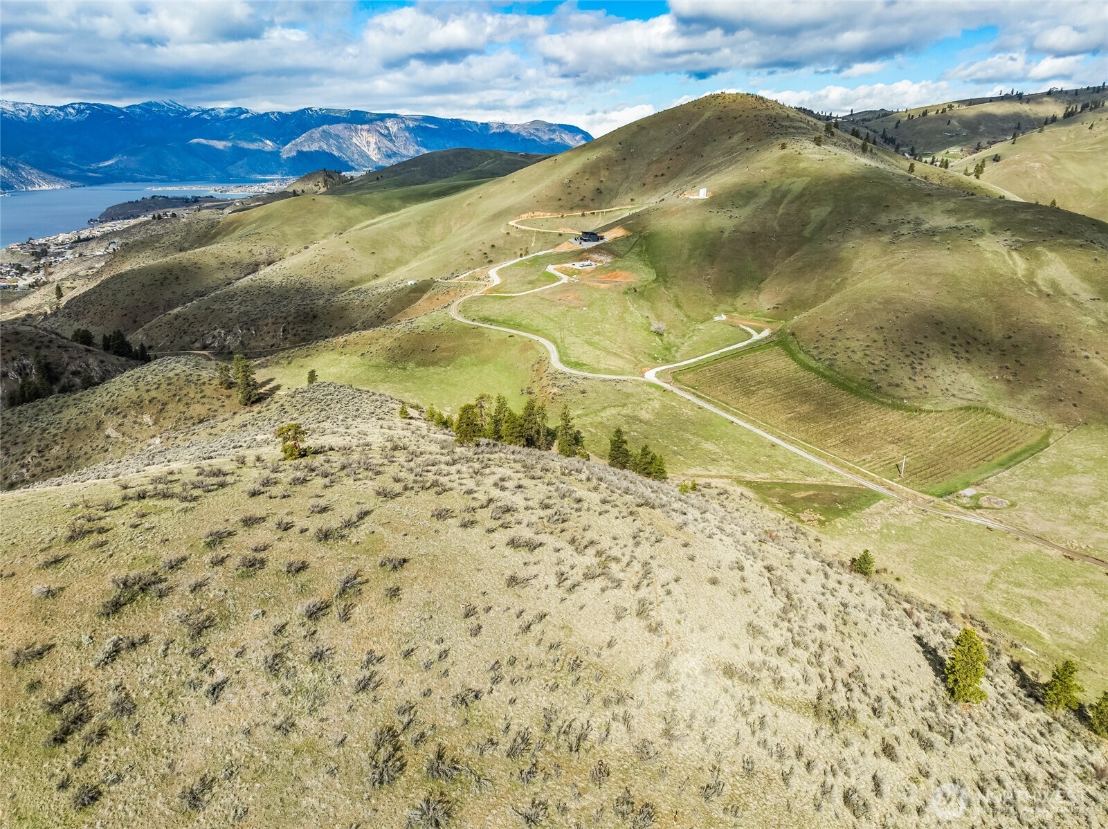 0 Skyfall Lane, Unit E Chelan, WA 98816 - Photo 7 of 22 a view of beach
