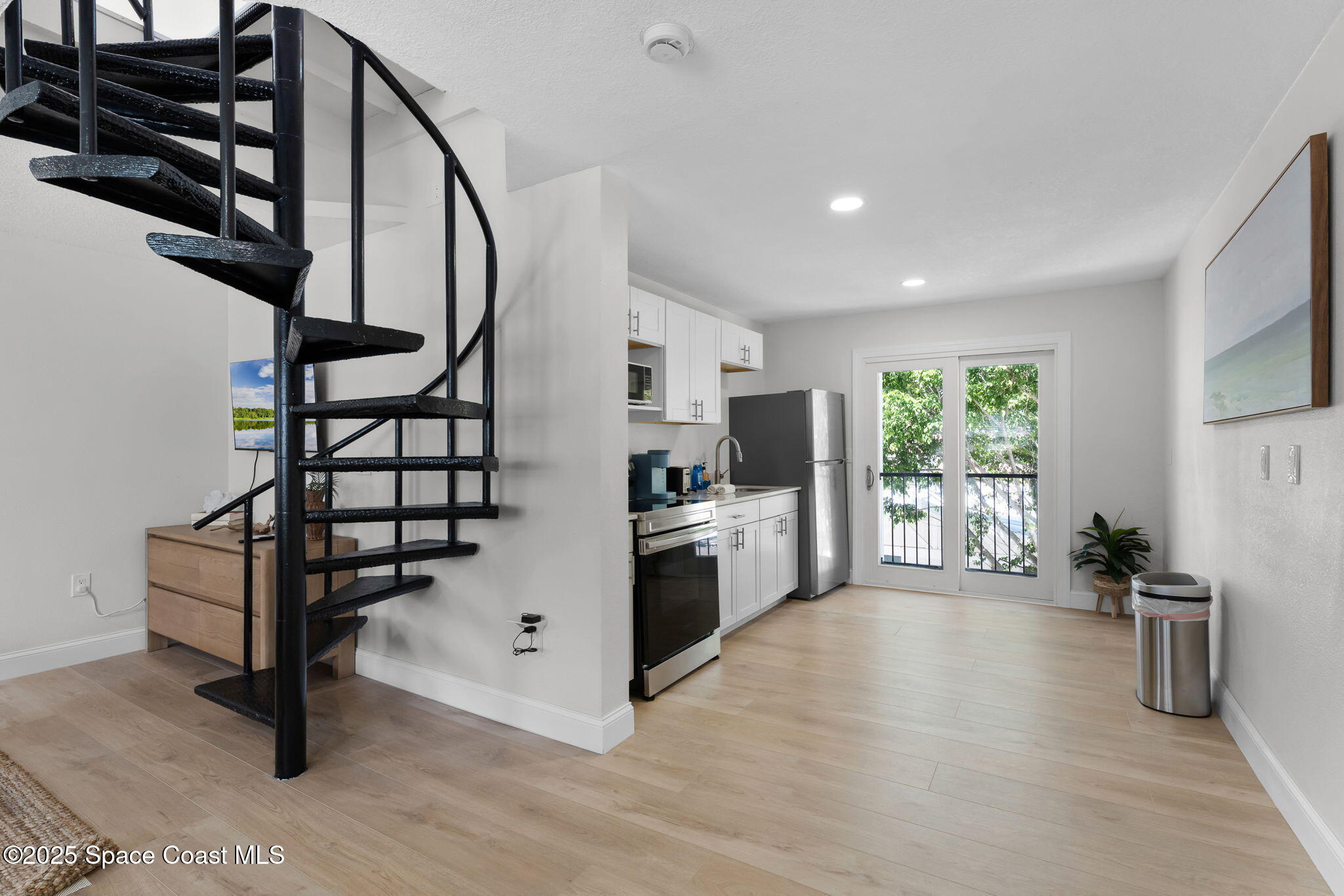 637 South Orlando Avenue Cocoa Beach, FL 32931 - Photo 49 of 83 6-4