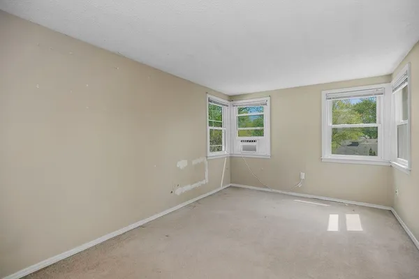 $185,000 | 3405 South Arlington Avenue, Independence, MO 64052