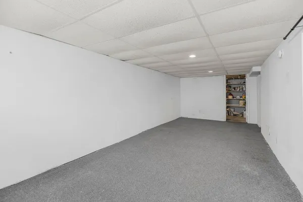 $185,000 | 3405 South Arlington Avenue, Independence, MO 64052