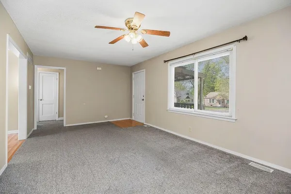 $185,000 | 3405 South Arlington Avenue, Independence, MO 64052