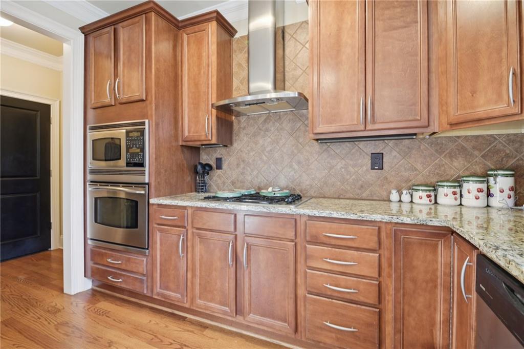 1885 Shoal Creek Boulevard Decatur, GA 30032 - Photo 9 of 25