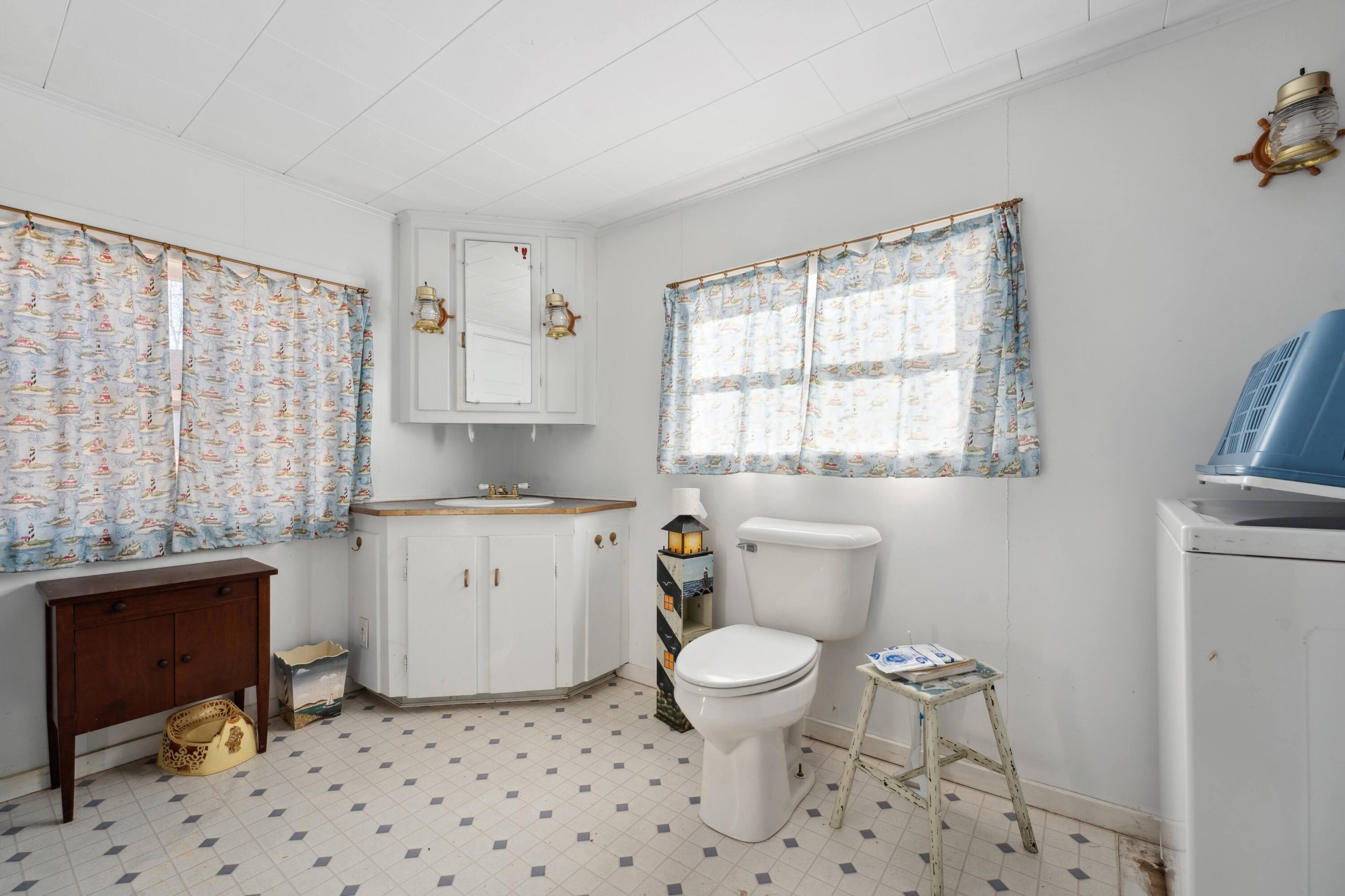 53 Welch Point Road Winthrop, ME 04364 - Photo 19 of 65 DSC03175