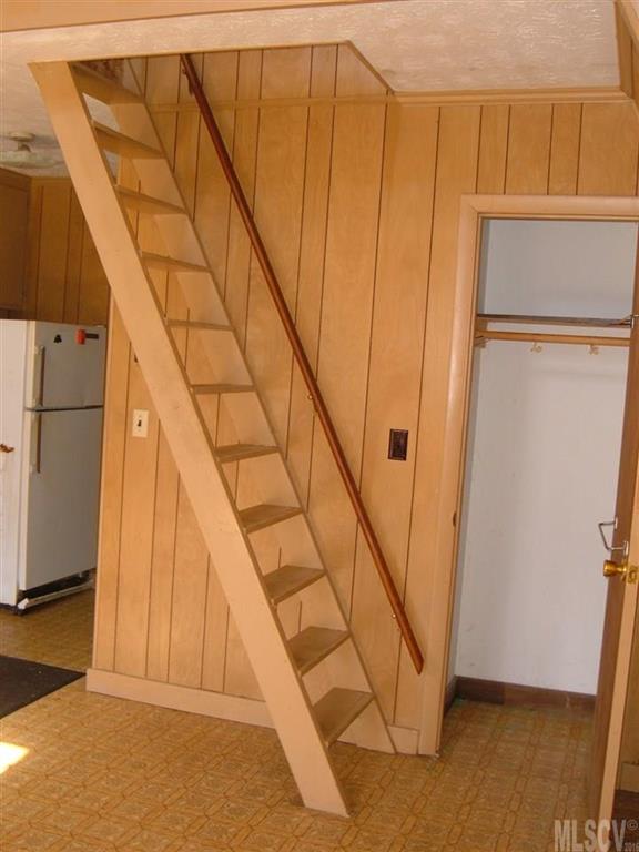 3710 Howard's Creek Road Boone, NC 28607 - Photo 18 of 18