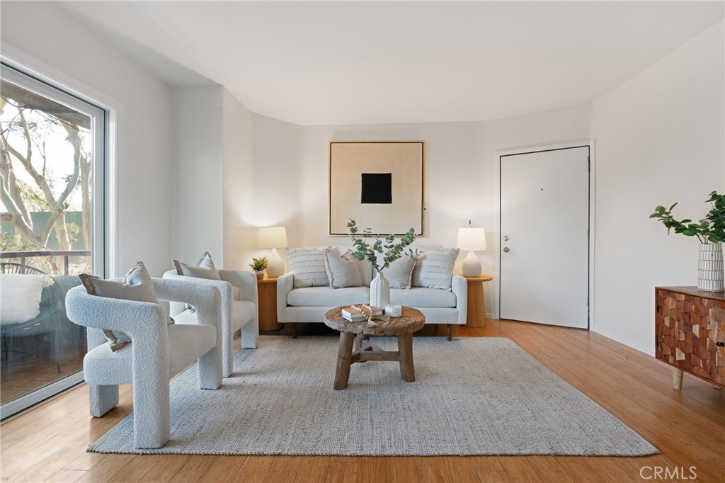2500 4th Street, Unit 7 Santa Monica, CA 90405 - Photo 1 of 1 Top floor, ocean views, close to shopping / dining...Perfection!
