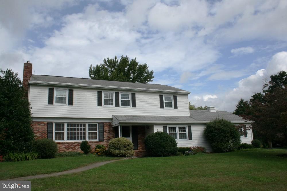 1044 Preston Road Lancaster, PA 17601 - Photo 1 of 13