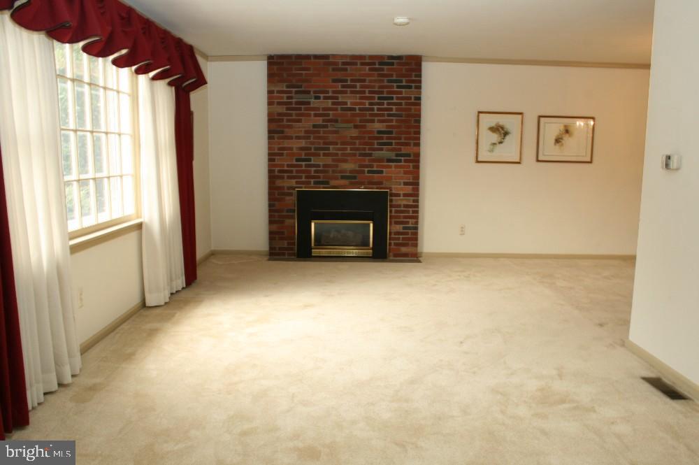 1044 Preston Road Lancaster, PA 17601 - Photo 11 of 13