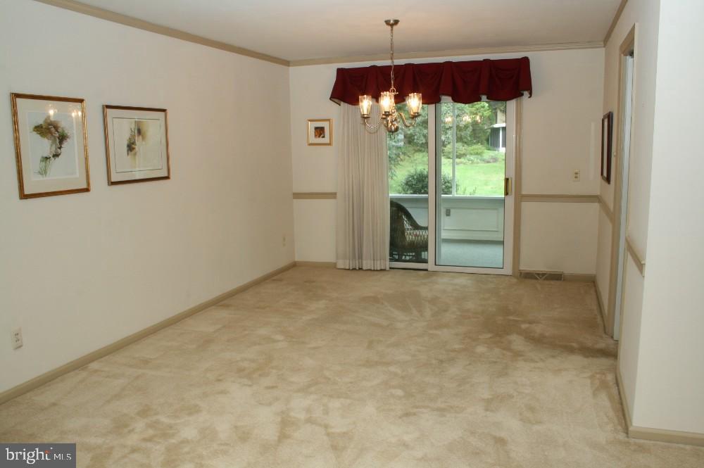 1044 Preston Road Lancaster, PA 17601 - Photo 9 of 13