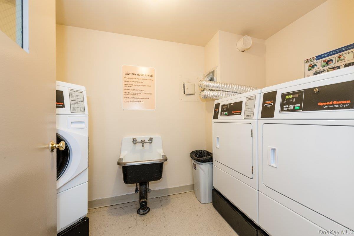 2 Richmond Road, Unit 5E Lido Beach, NY 11561 - Photo 22 of 27 Community Laundry