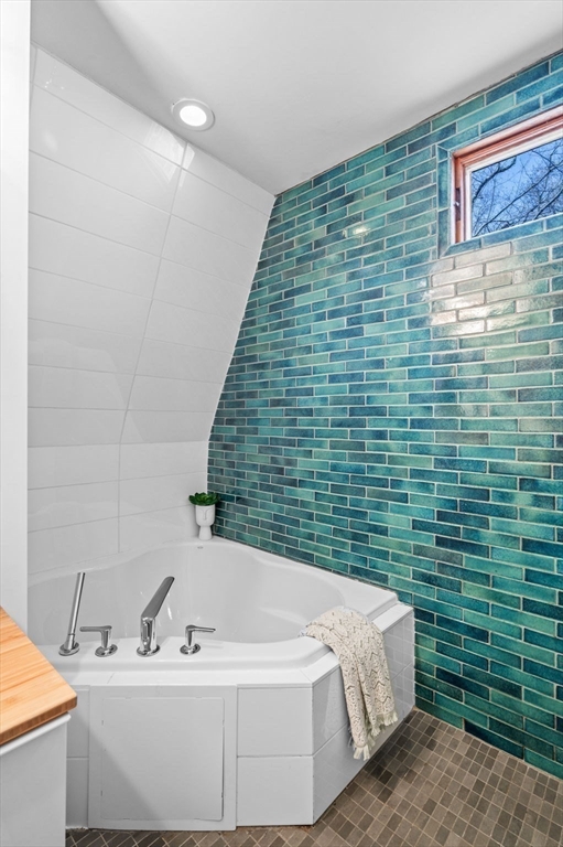 25 Greystone Road Malden, MA 02148 - Photo 22 of 42 Gallery Image 22