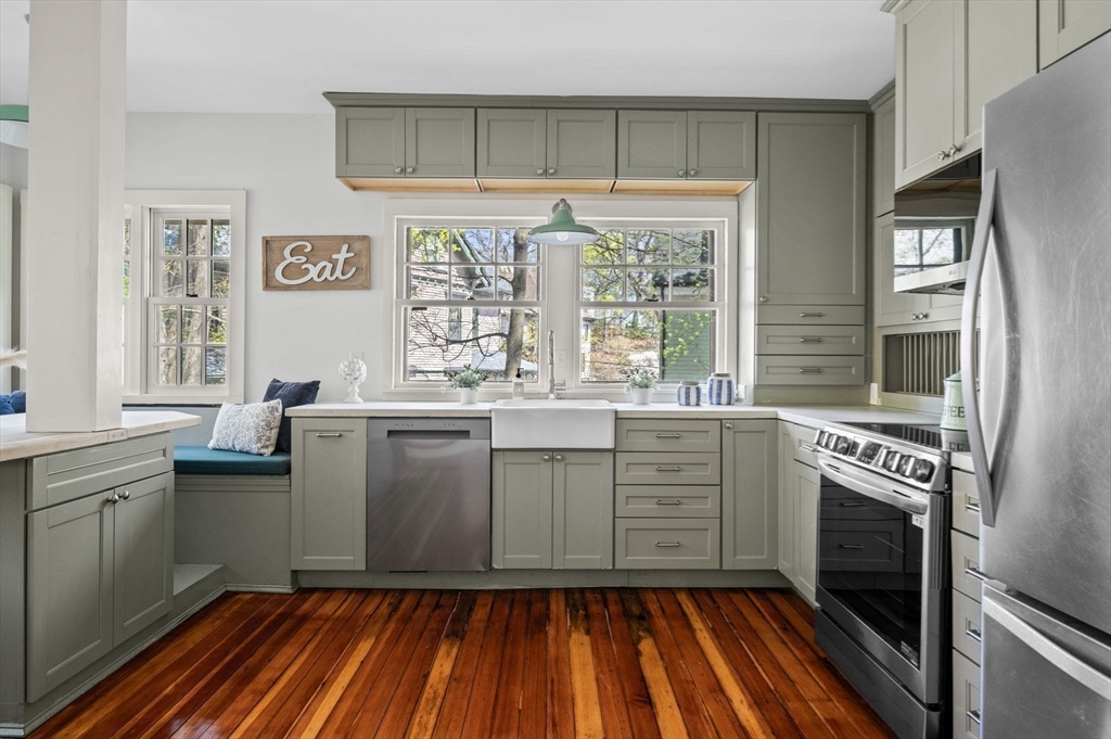 25 Greystone Road Malden, MA 02148 - Photo 8 of 42 Gallery Image 8