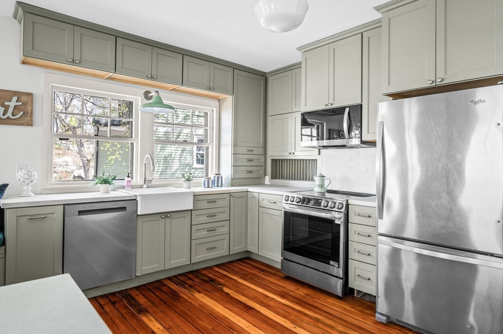 25 Greystone Road Malden, MA 02148 - Photo 9 of 42 Gallery Image 9