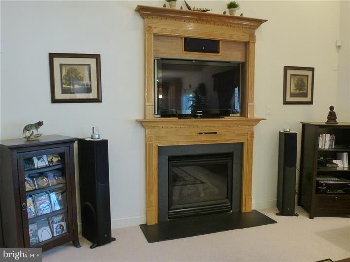 9 Mayfield Road Bordentown, NJ 08505 - Photo 8 of 25 Fireplace
