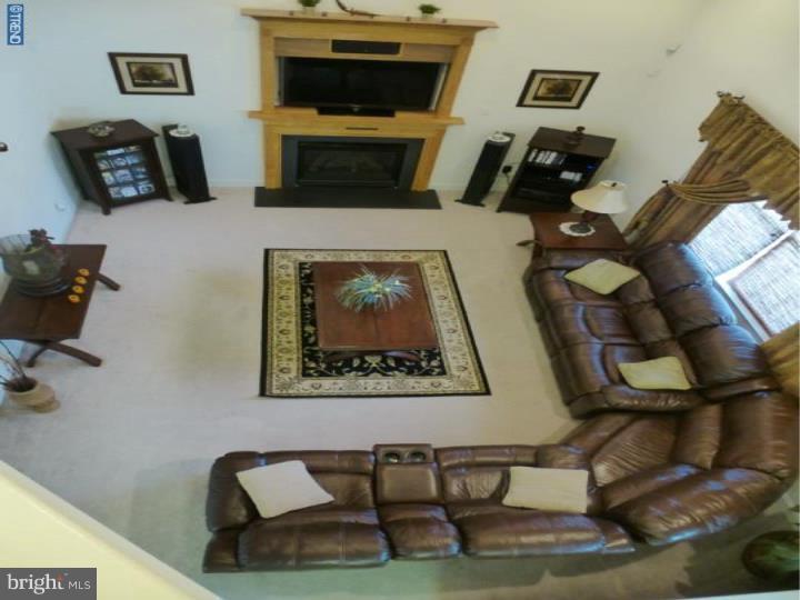 9 Mayfield Road Bordentown, NJ 08505 - Photo 10 of 25 Family Room