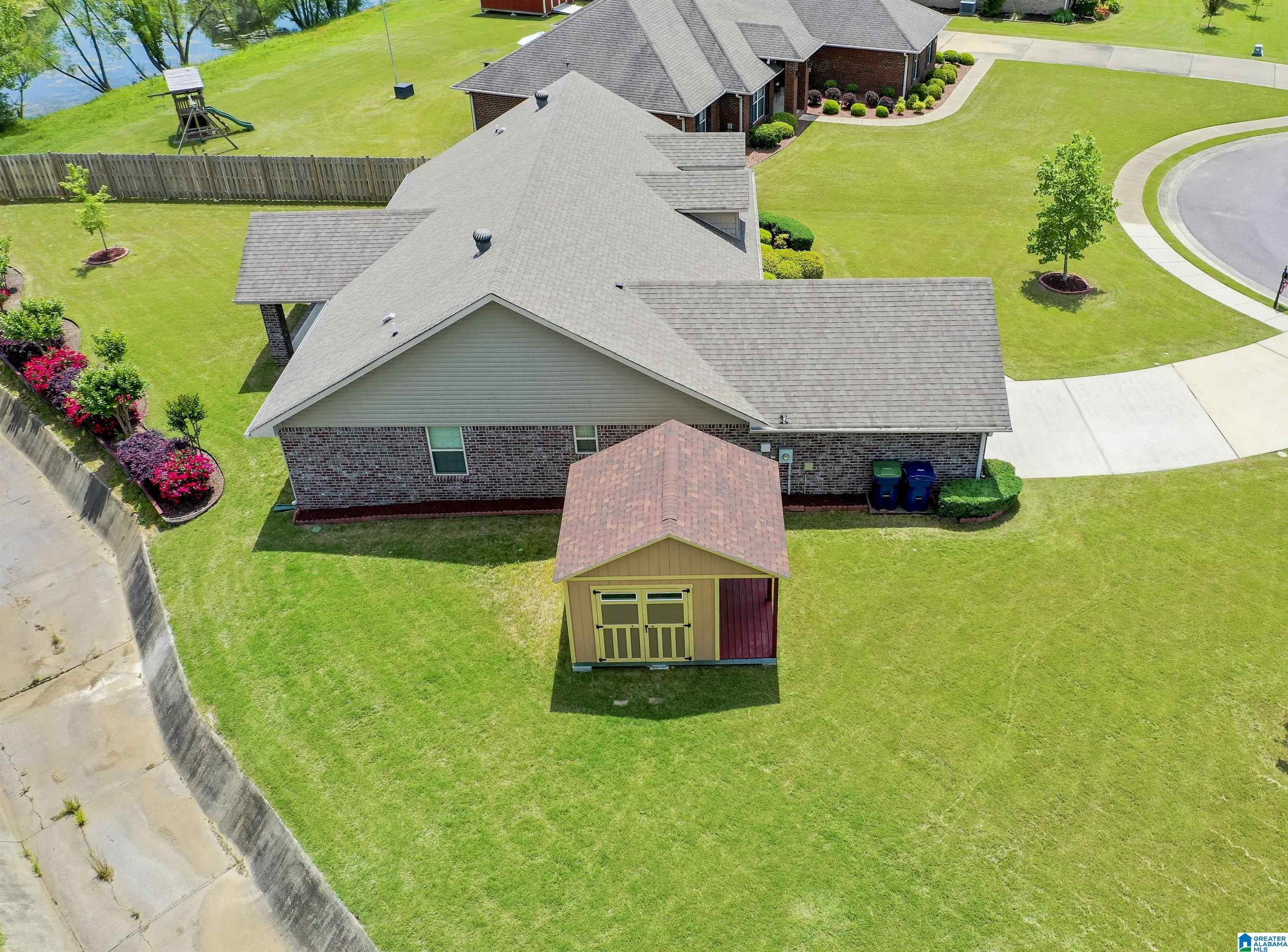 1020 Conner Circle Alabaster, AL 35007 - Photo 40 of 43 Gallery Image 40