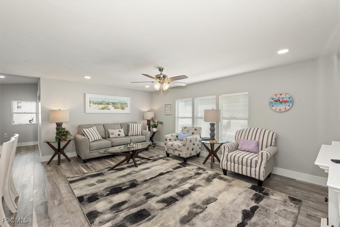 359 Verna Avenue Fort Myers, FL 33908 - Photo 15 of 47
