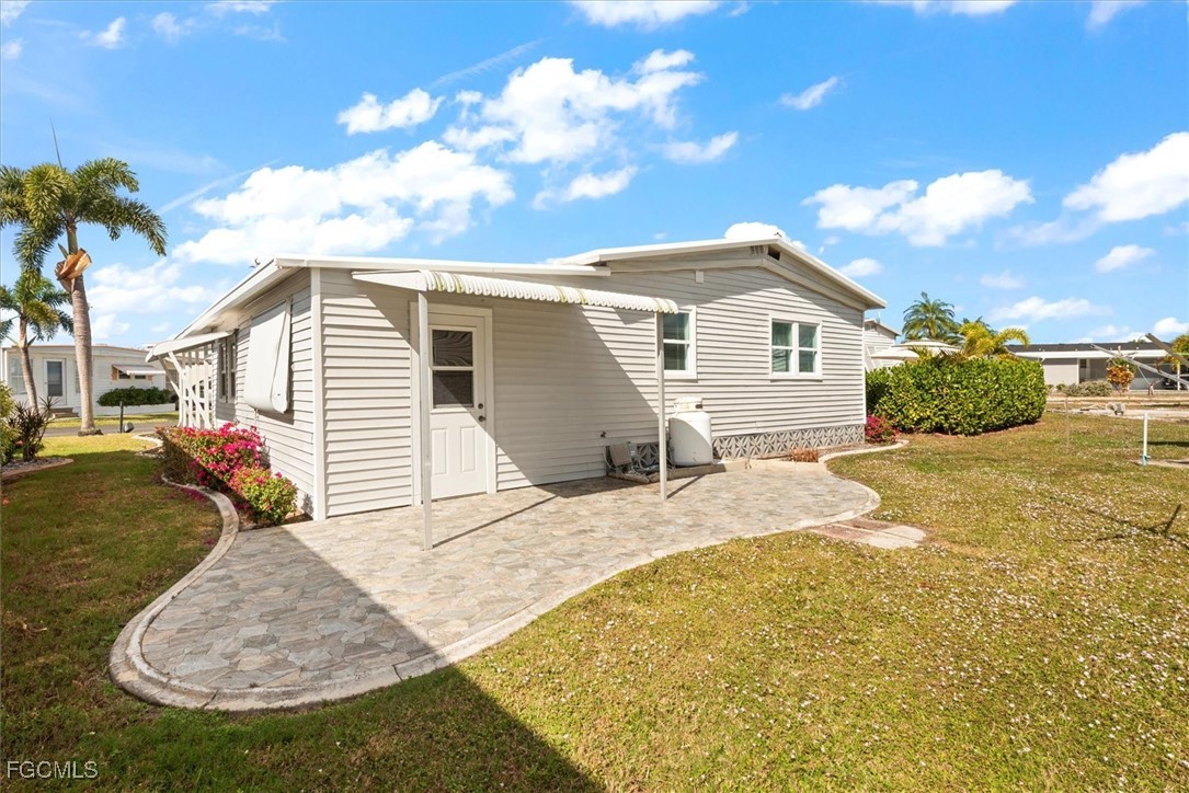 359 Verna Avenue Fort Myers, FL 33908 - Photo 37 of 47