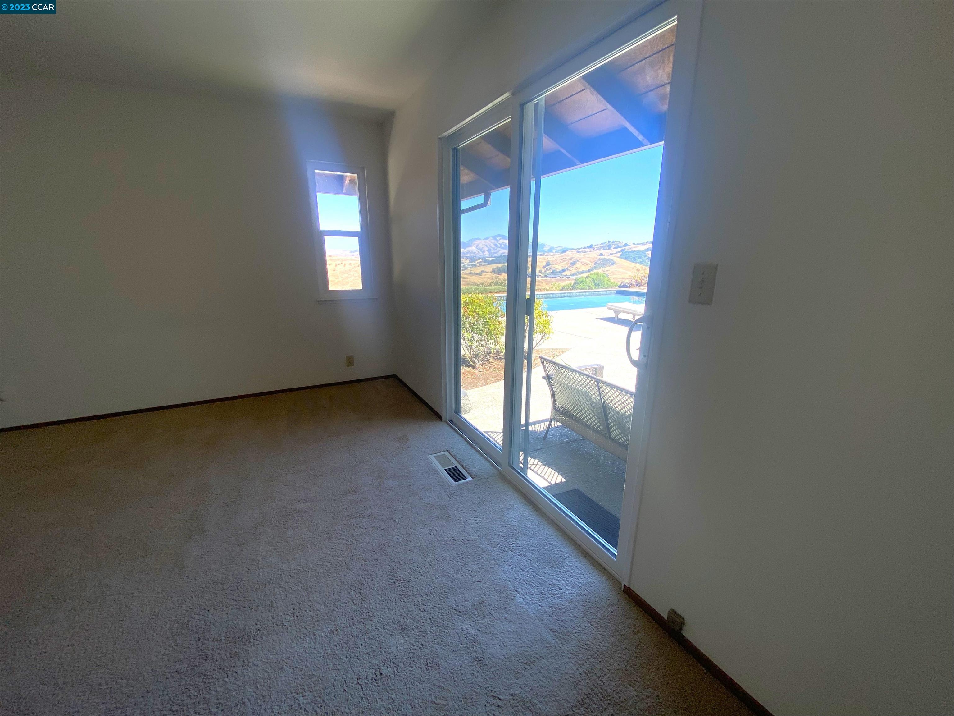 269 Birchwood Drive Moraga, CA 94556 - Photo 38 of 43 an empty room with windows