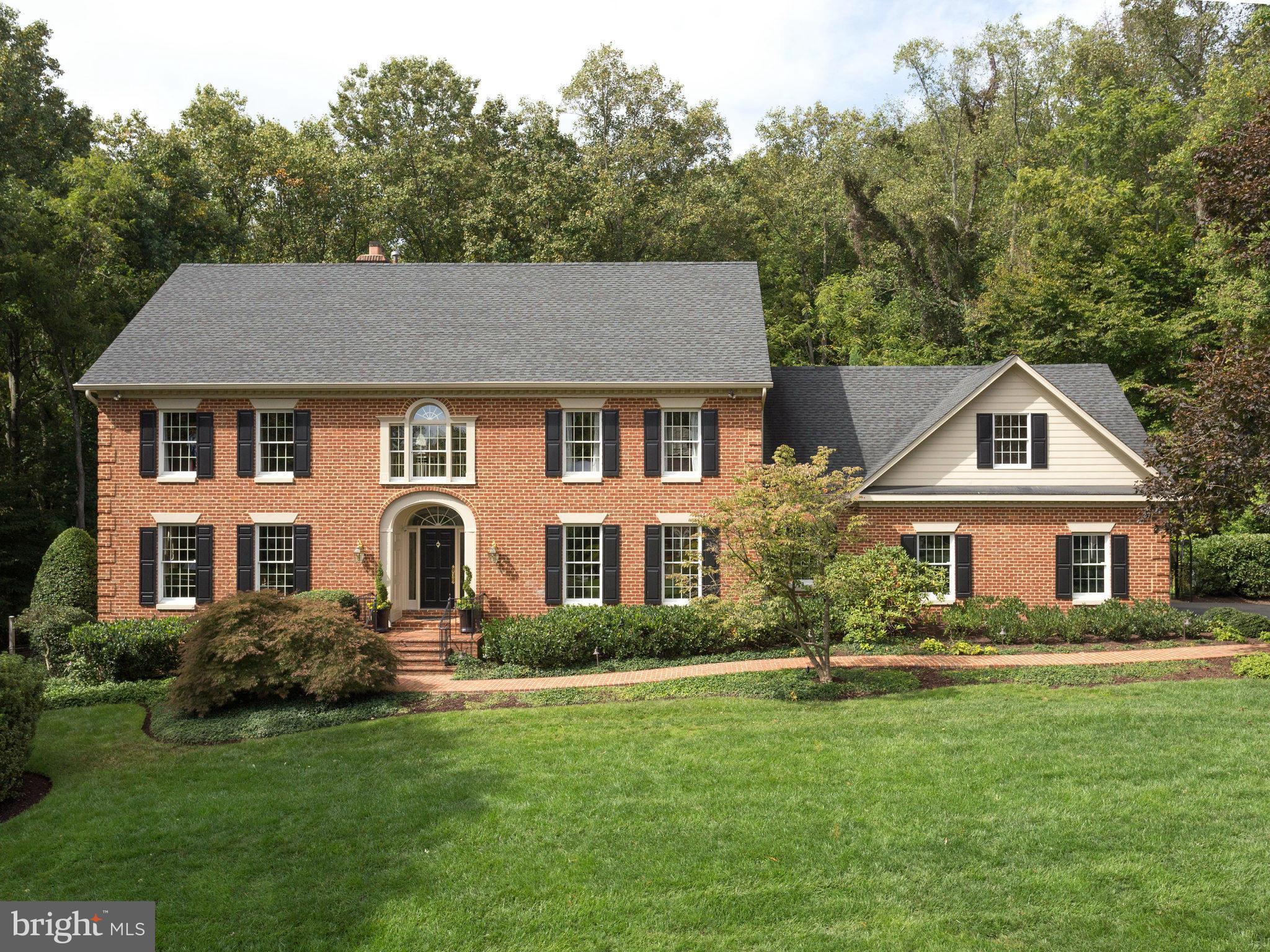 Exterior (Front)
