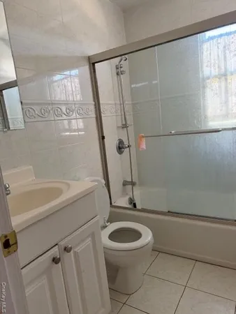$5,400 | 268 Schenck Avenue, Great Neck, NY 11021